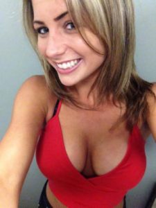 selfie et snap coquin avant plan cul dans le 27