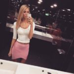 selfie sexe plan cul dans le 66 avec fille sexy